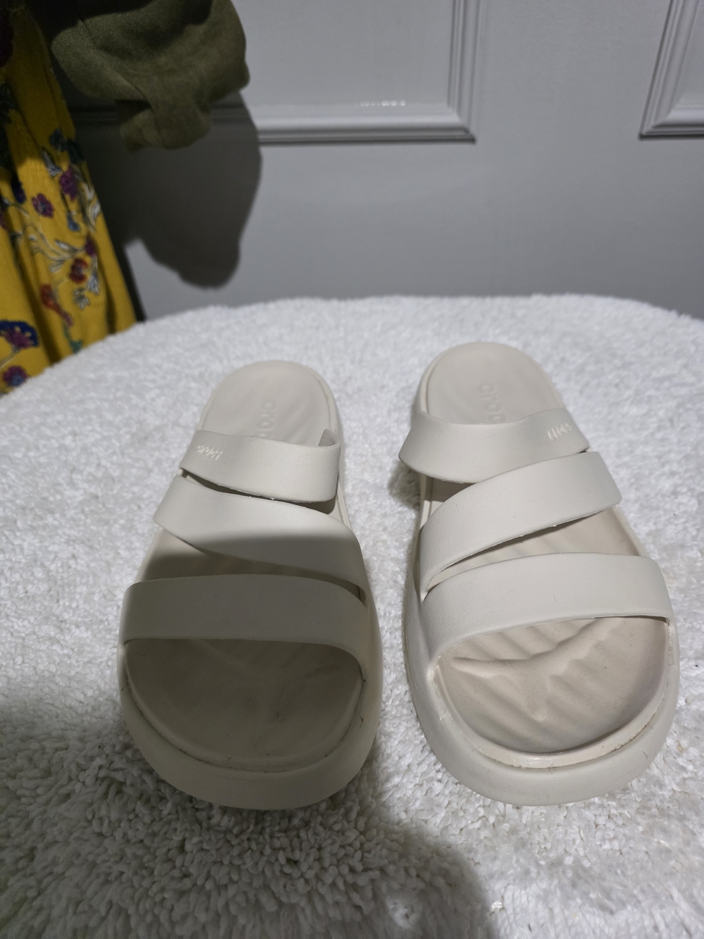 CROCS Women's Getaway Triple-Strap Slide Sandals - Beige - Picture 2 of 7